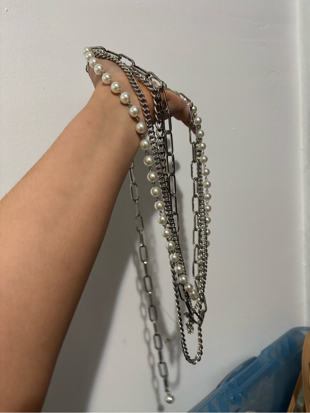 Steve Madden Layered Pearl & Silver Chain Belt - White Pearls, Silver Chains